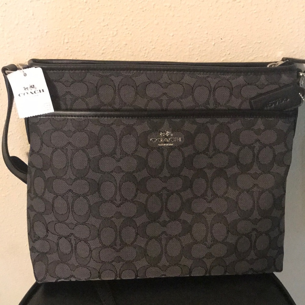 NWT BLACK&GRAY COACH CROSSBODY